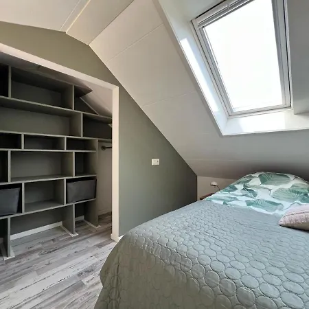 Holiday home Vorstelijk *